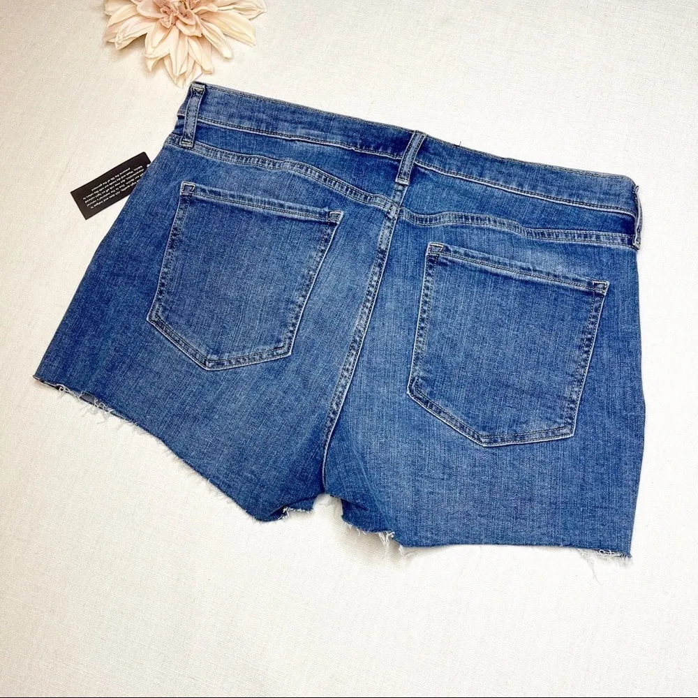 Banana Republic Raw Hem Distressed Jean Shorts Denim Stretch NWT - Image 5