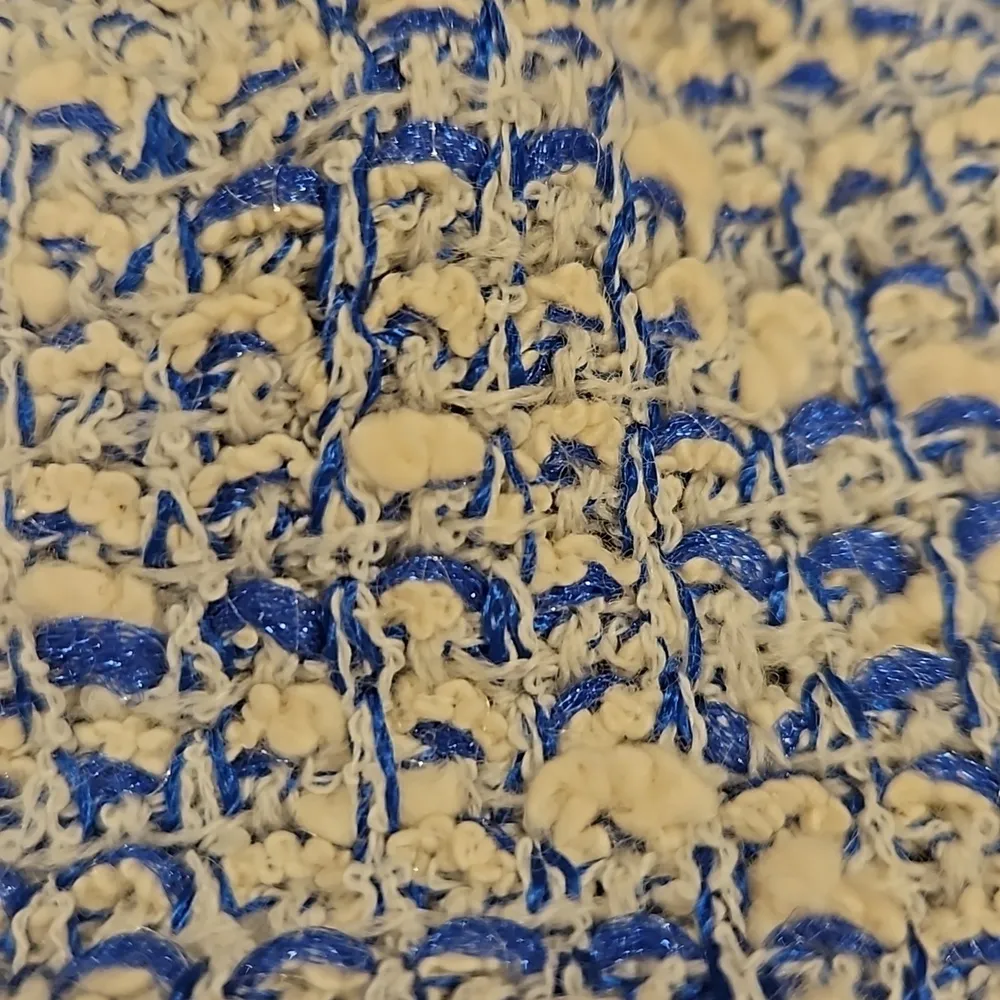 💕ST JOHN💕 Boucle Ribbed Knit Face Mask ~ Blue & Ecru Print NWT - Image 4