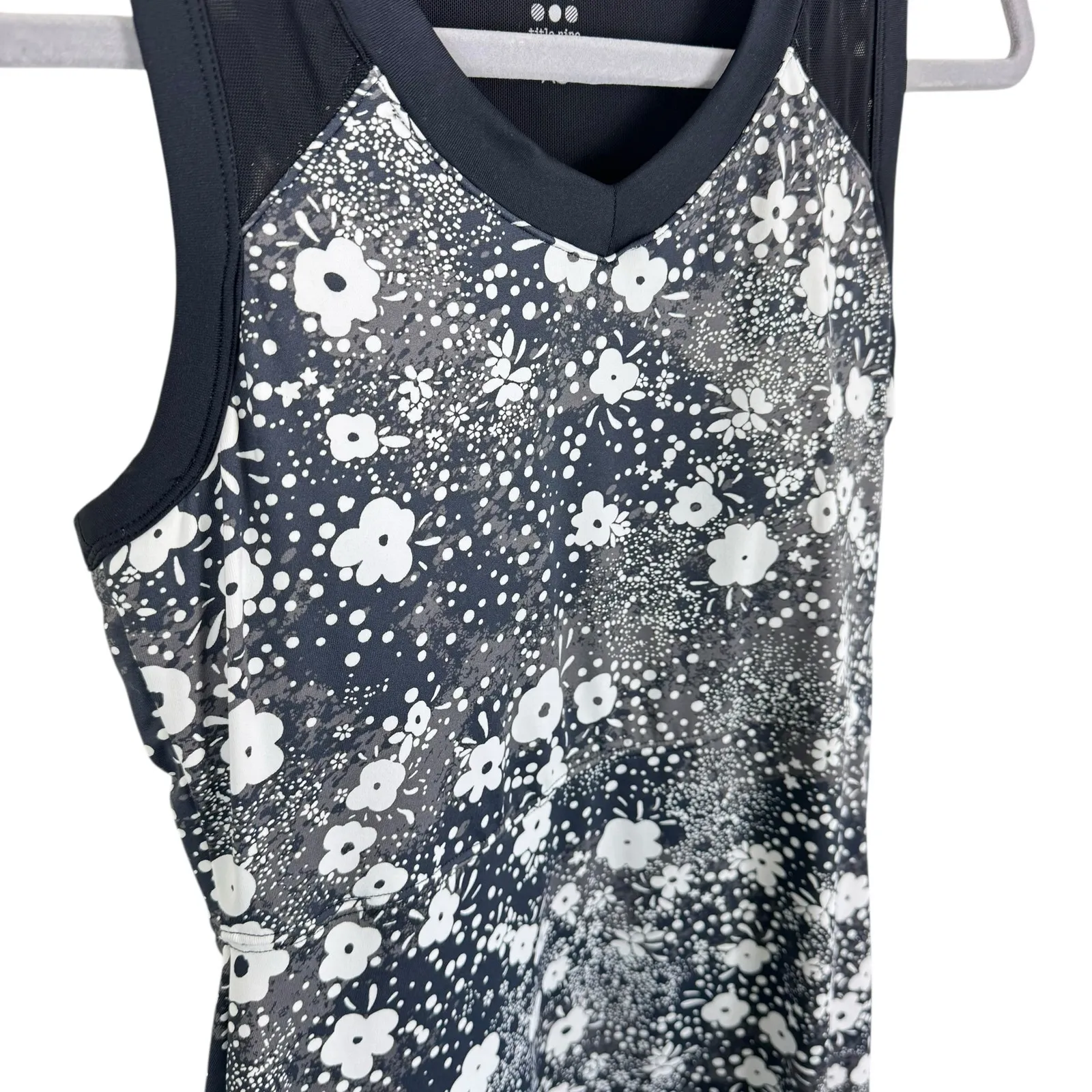 Title Nine Diamalete Floral Black White Sleeveless Stretchy Athletic Dress Sz XS - Image 3
