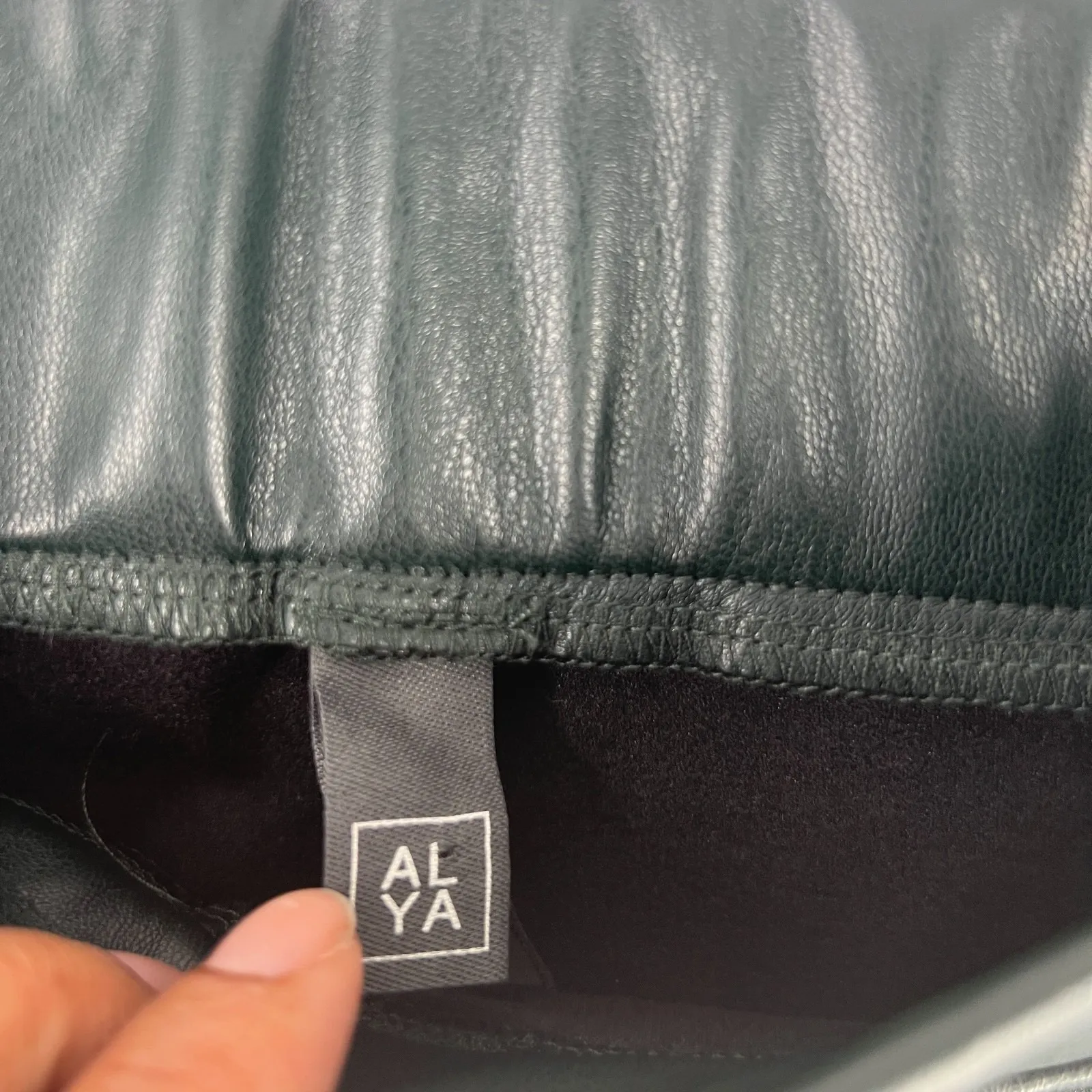 Alya Faux Leather Ankle Pants Women Small Dark Green Stretch Mid Rise Skinny Leg - Image 3