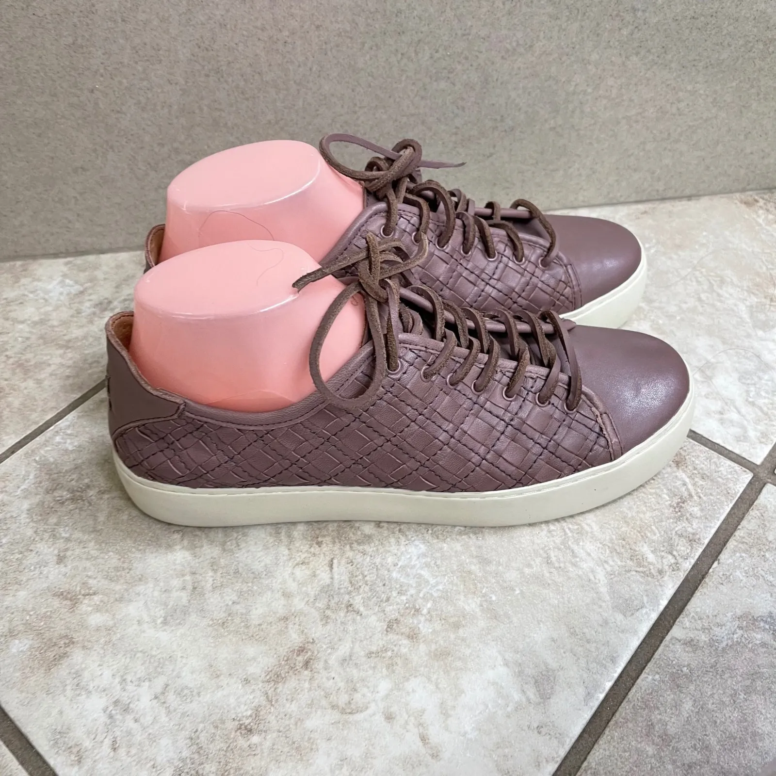 FRYE Lena Leather Lace Up Sneakers Mauve Casual  Women's Shoess woven sz 9.5M - Image 3