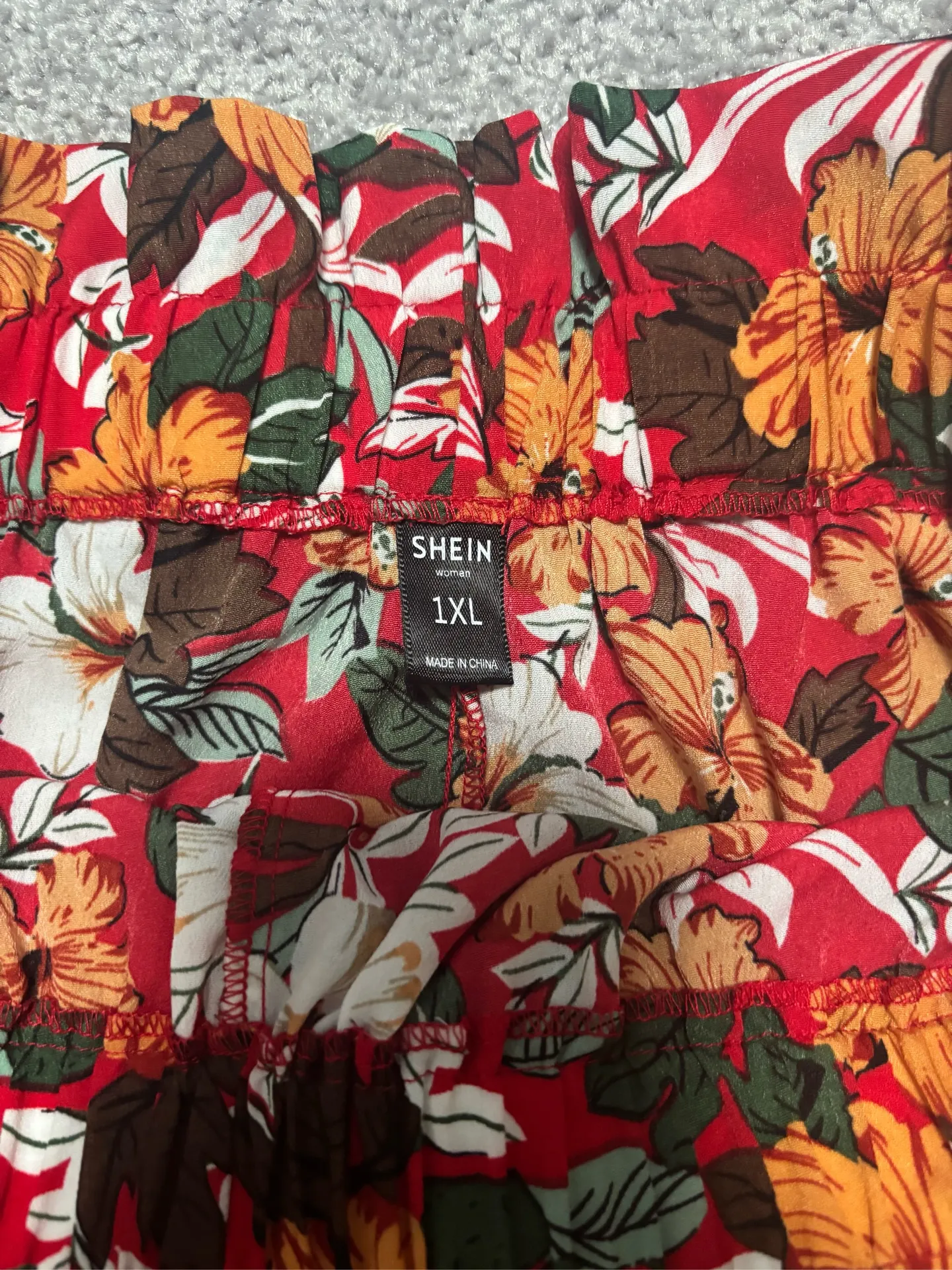 Shein Multicolor Floral High Waisted Shorts with Tie Belt - Image 4