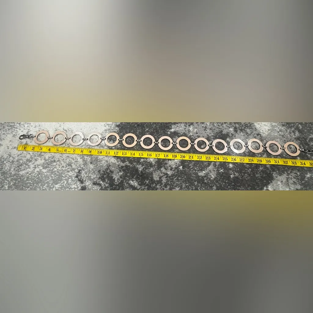 Vintage Peachy nude color enamel silver tone metal chain links belt - Image 8