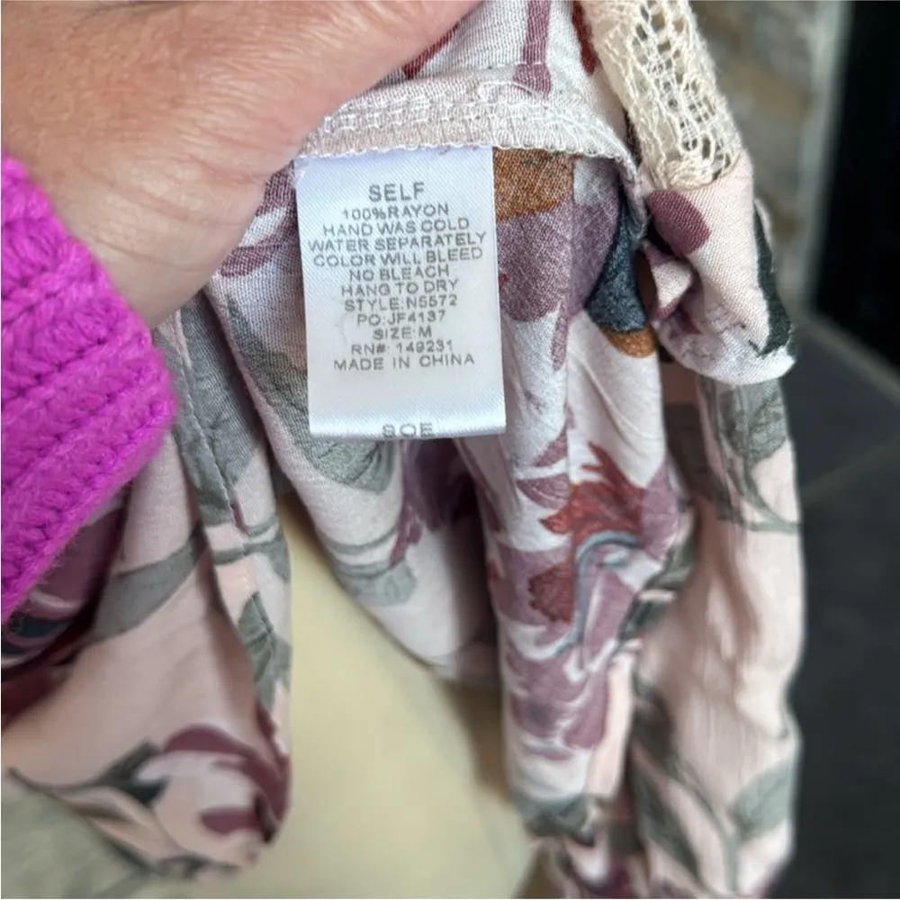 Kori Pink and Cream Ruffled Cut Out Blouse - Image 11