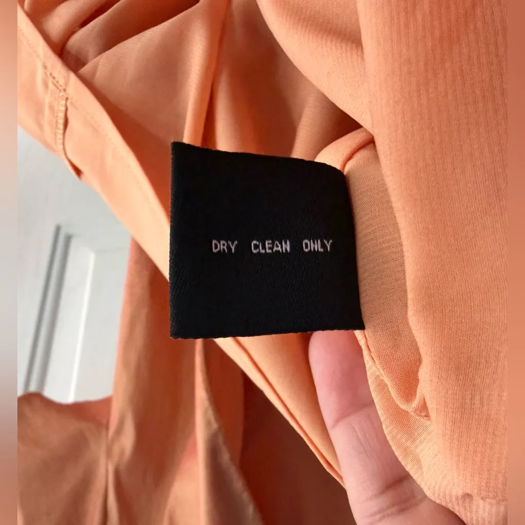 W118 WALTER BAKER, women’s dress  Copper Satin, Fitted Lined SIZE M, NWOT - Image 9