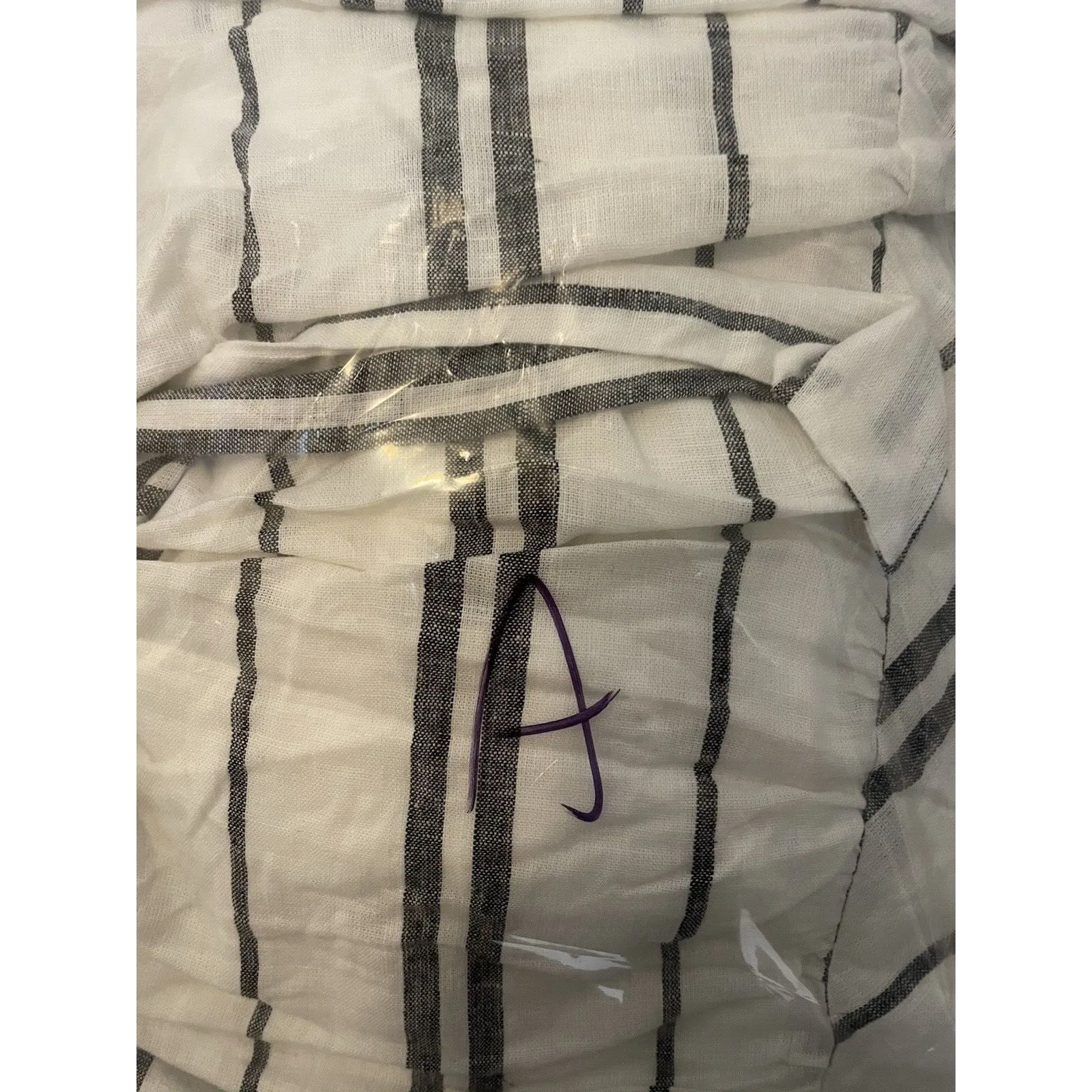 DKNY by Donna Karan Linen Stripe Print V - Image 15