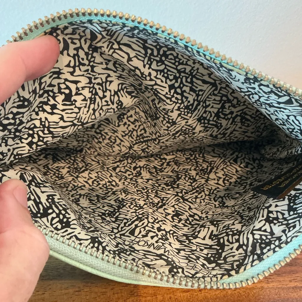 A Rare HTF Vintage Rebecca Minkoff Leather Decent Size Light Blue Zip Erin Pouch - Image 3