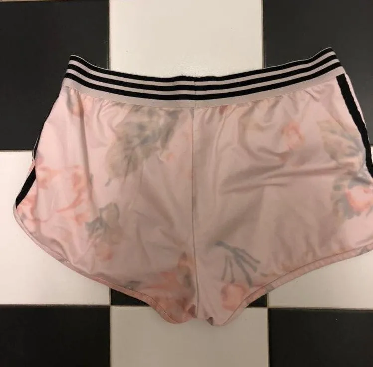 Adidas Original Floral Shorts - Image 2