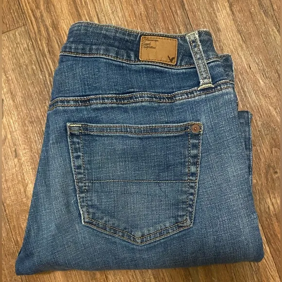 American Eagle Womens Jeans Boy Fit Size 4 Medium Blue Denim 32x25 Waist 32” - Image 2