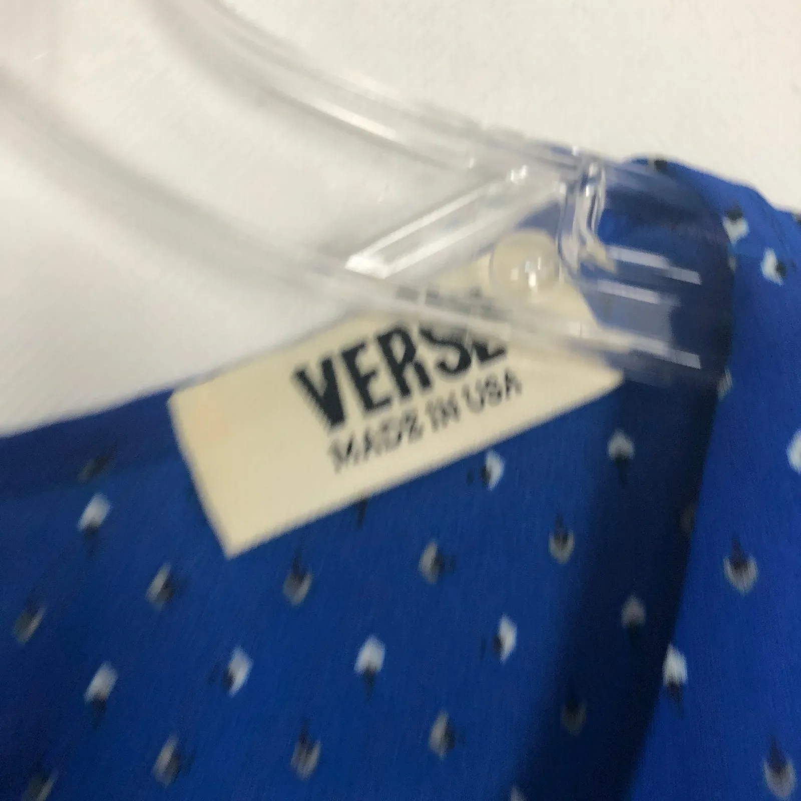 Verse Blue Chiffon Novelty Heart Print Sleeveless Top Size Small - Image 3