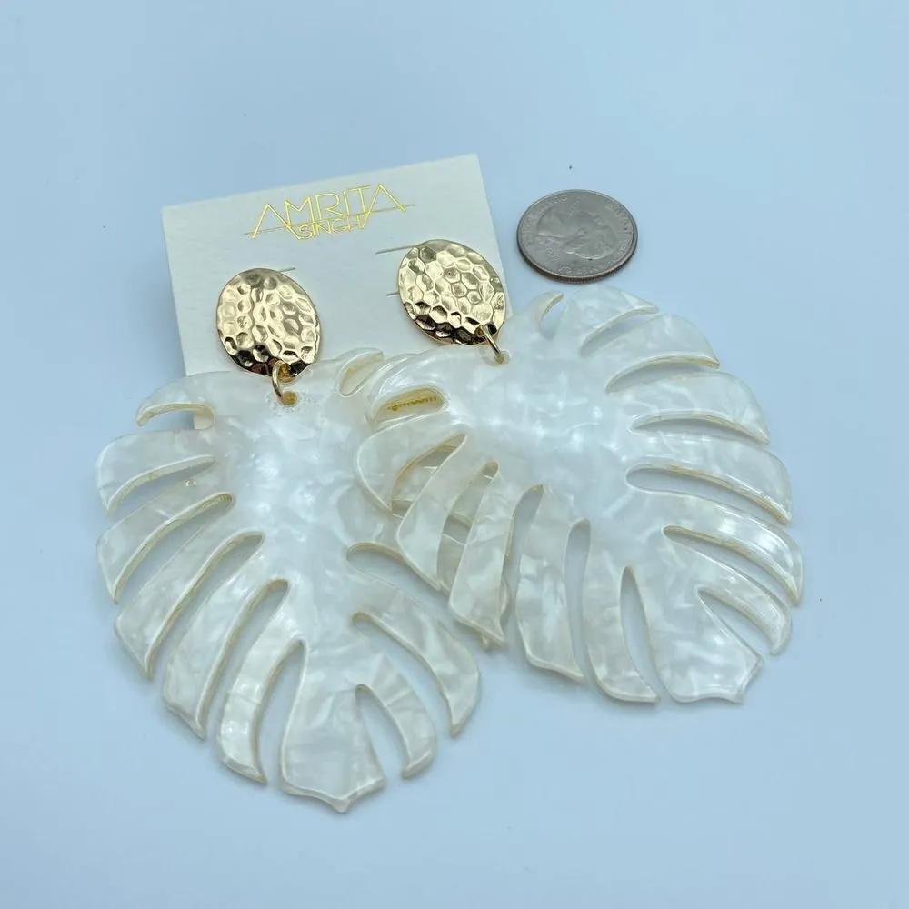 Amrita Singh Palm White Marbleized Leaf Large Statement Earring - Image 4