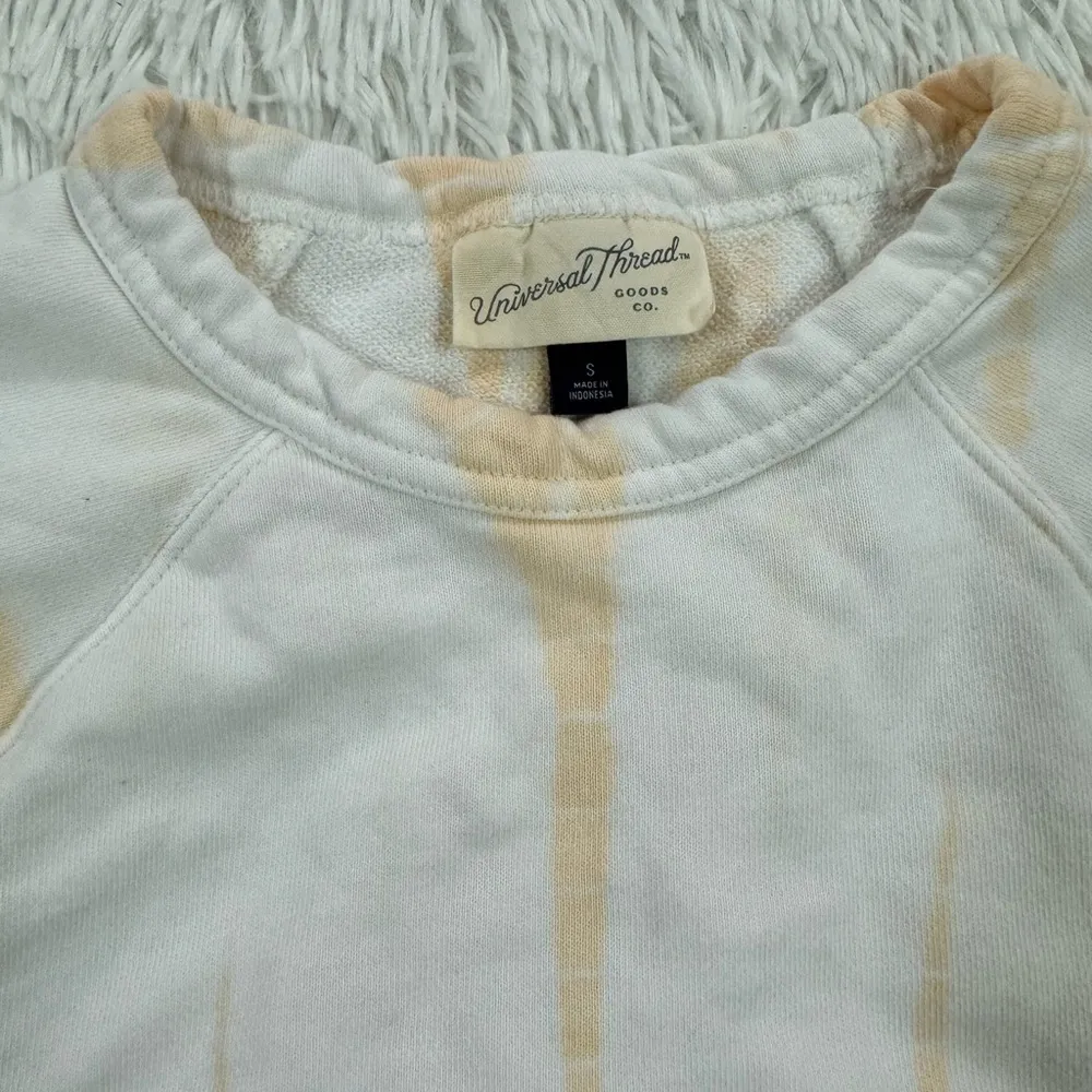 universal threads tie dye crewneck - Image 5