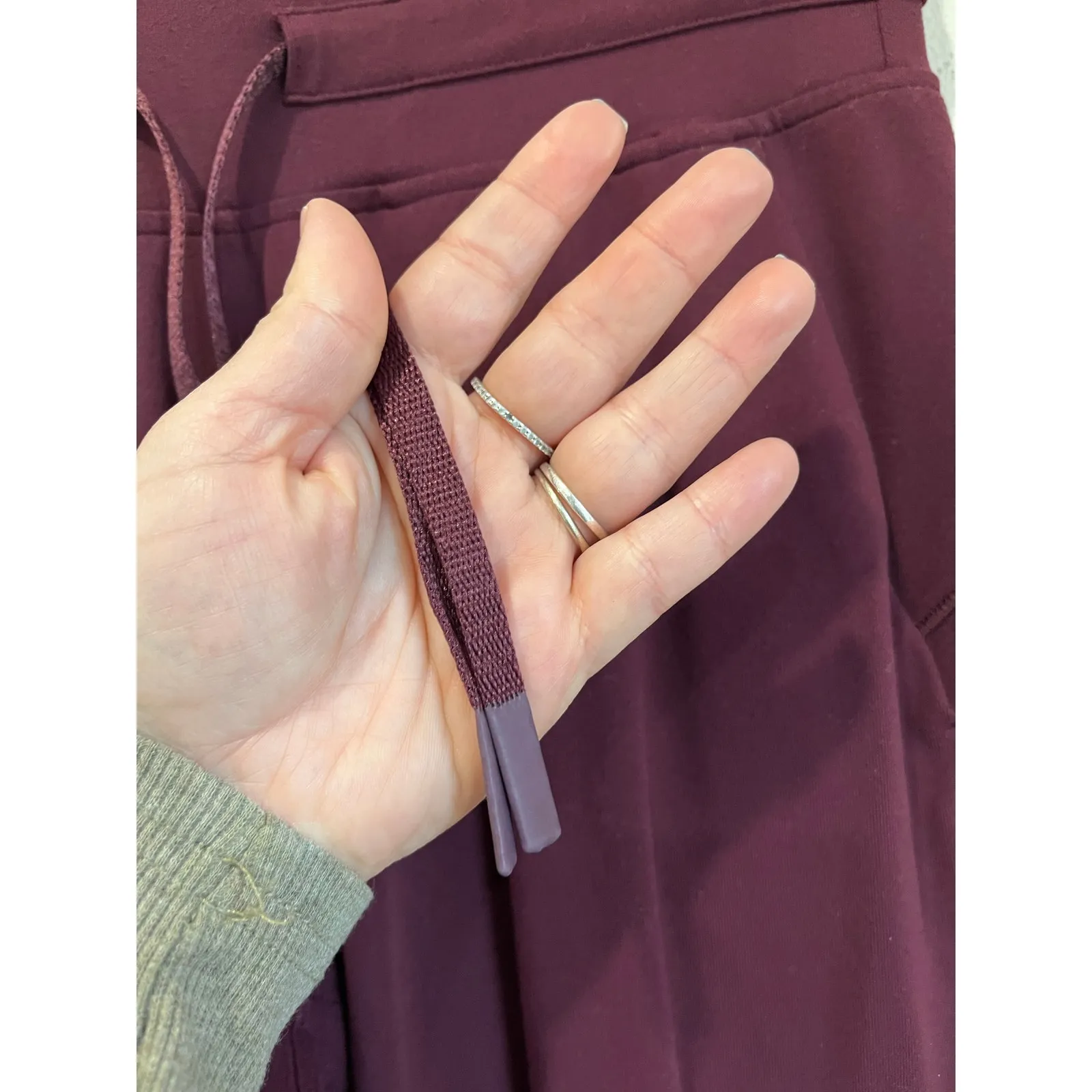 Lululemon Ready to Rulu Burgundy Jogger Lounge Pants Soft Stretch Size 6 - Image 3