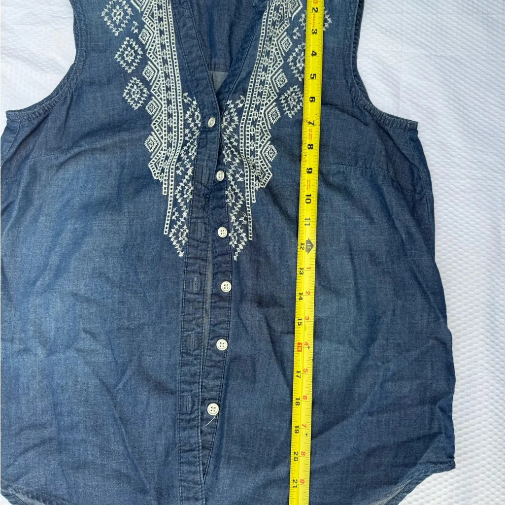 Vintage America Denim Blue Embroidered Blouse Size XS - Image 4