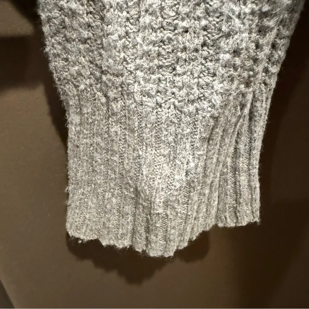 90s Y2K Gitano Light Gray Hooded Button - Image 3