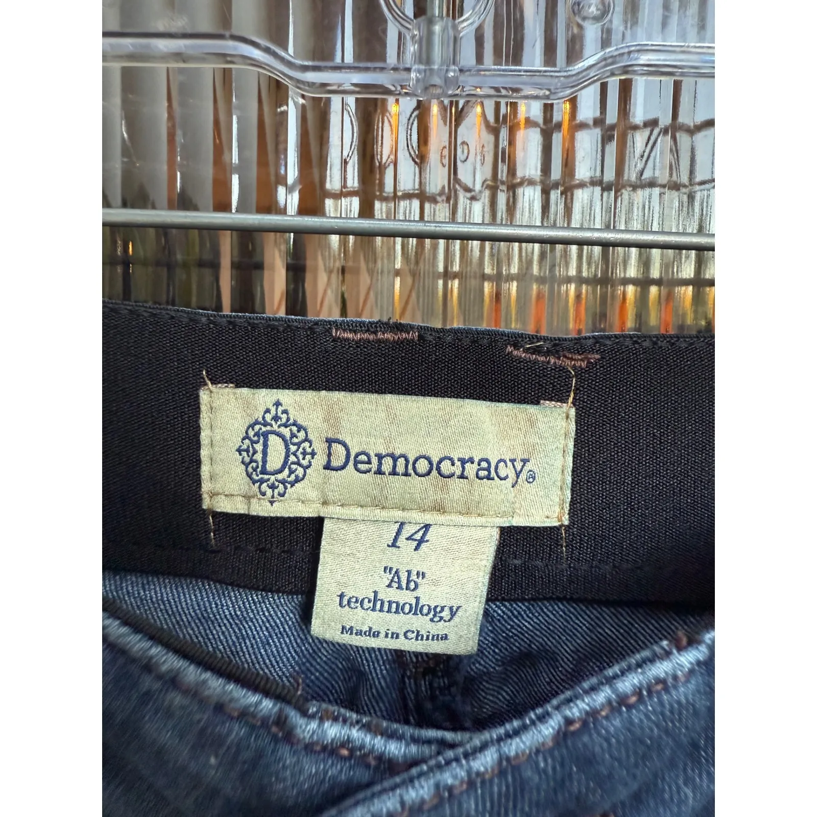 Democracy "Ab" Technology Women's Blue Wash Denim Skinny Jeans Size 14 - Image 3