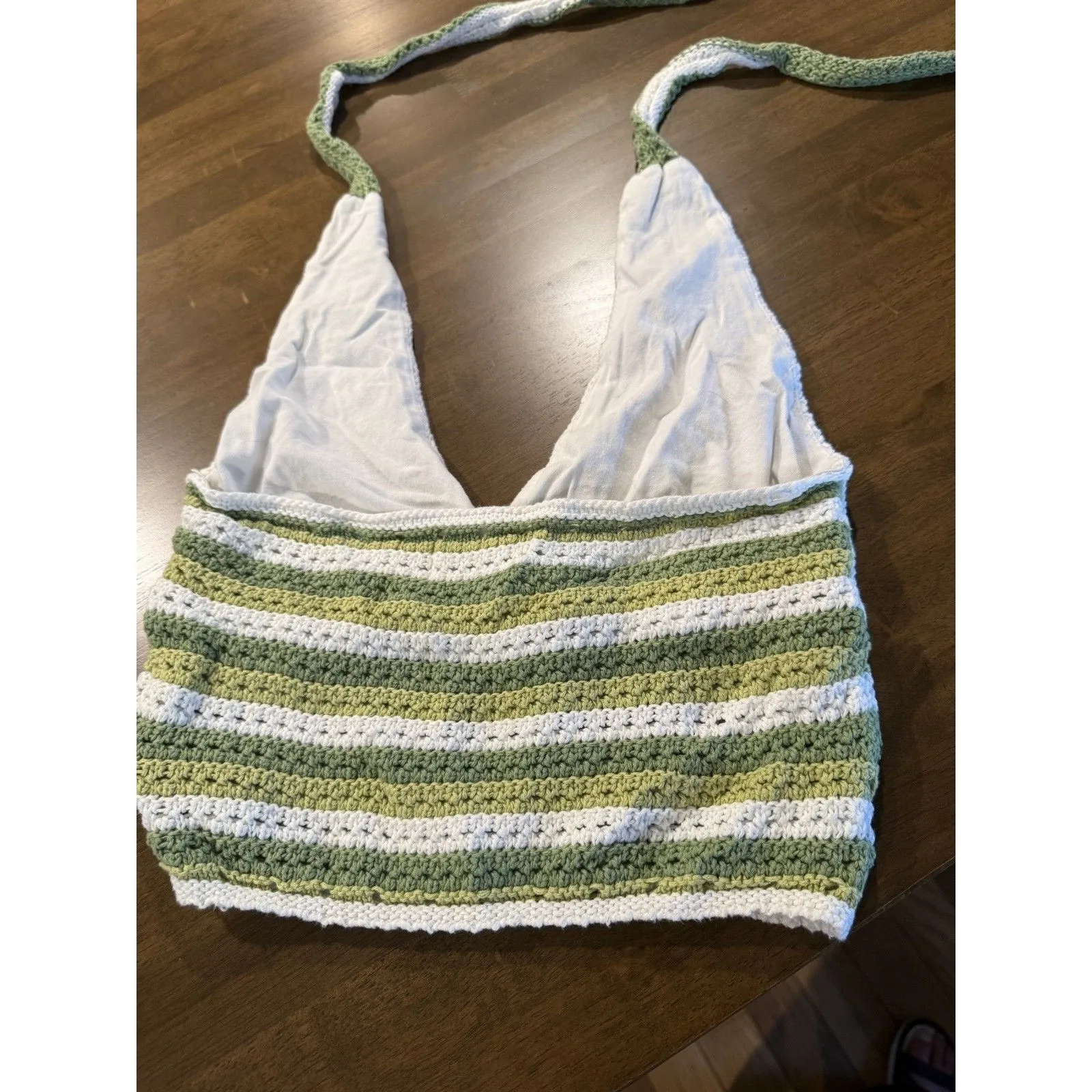 Women’s Hollister Crochet Plunge Halter Crop Top, Green And White Striped Size M - Image 3
