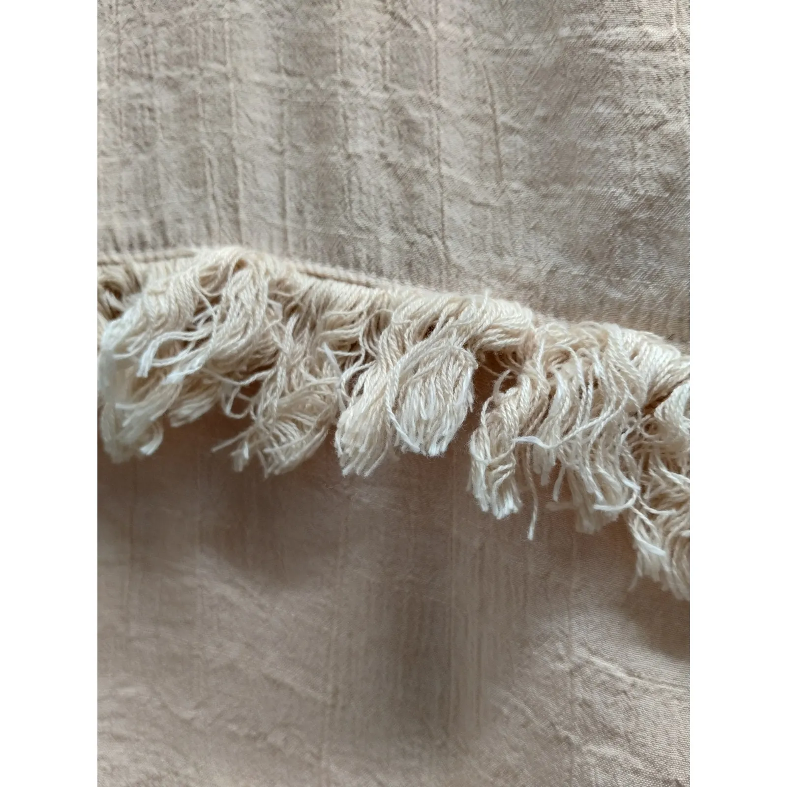 Fantastic Fawn Size Small Beige Cream Fringe Long Sleeve Button-Up Shirt - Image 4