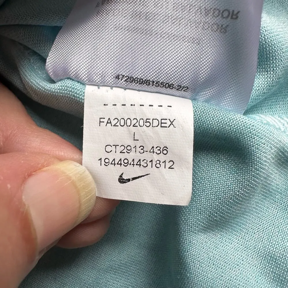 Nike Dri-fit The Nike Tee Womens size Large light blue Athleisure athletic sport - Image 5