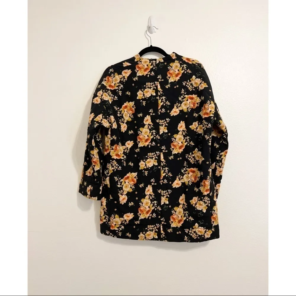 ZARA Quilted Floral Long Open Black Coat XS - Image 4