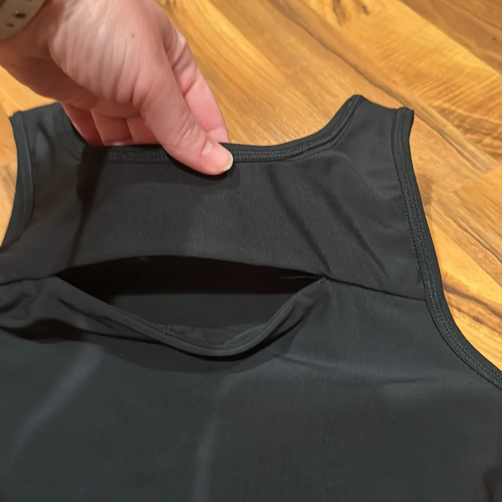 Aqua athletic bra top‎ size medium black - Image 2