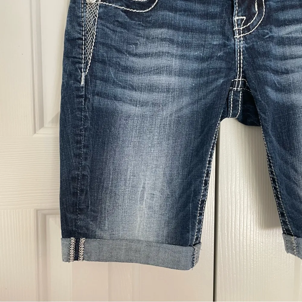 Miss Me Signature Crop Embellished Bermuda Shorts Sz 26 Angel Wings Distressed - Image 6