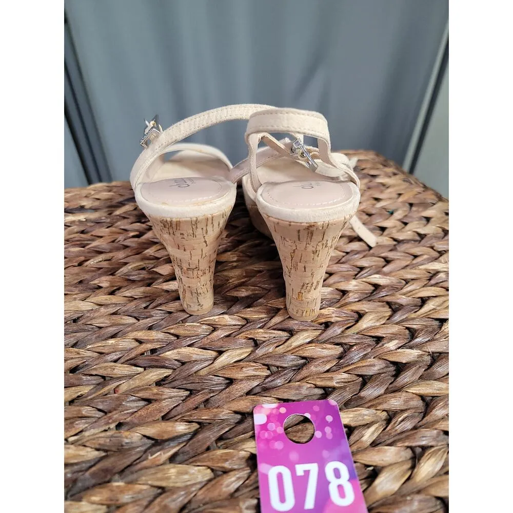 Charles by Charles David Women's 8 M Beige Suede Formal Preppy Wedge Sandals - Image 3