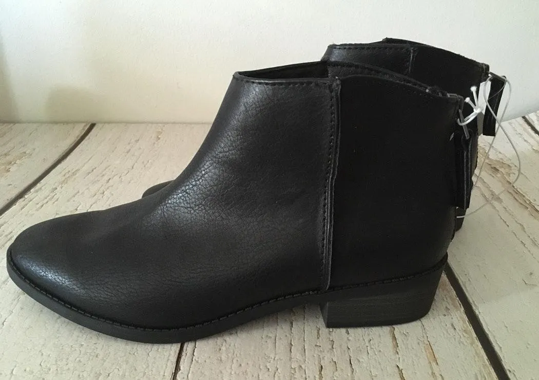Black Ankle Boots Size 7.5 - Image 2