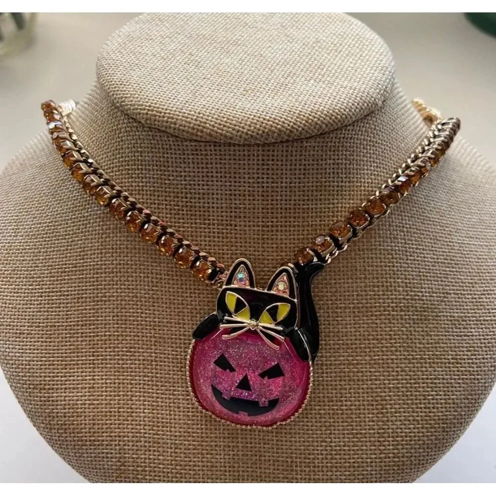NWT Betsey Johnson Pink Pumpkin Necklace - Image 9