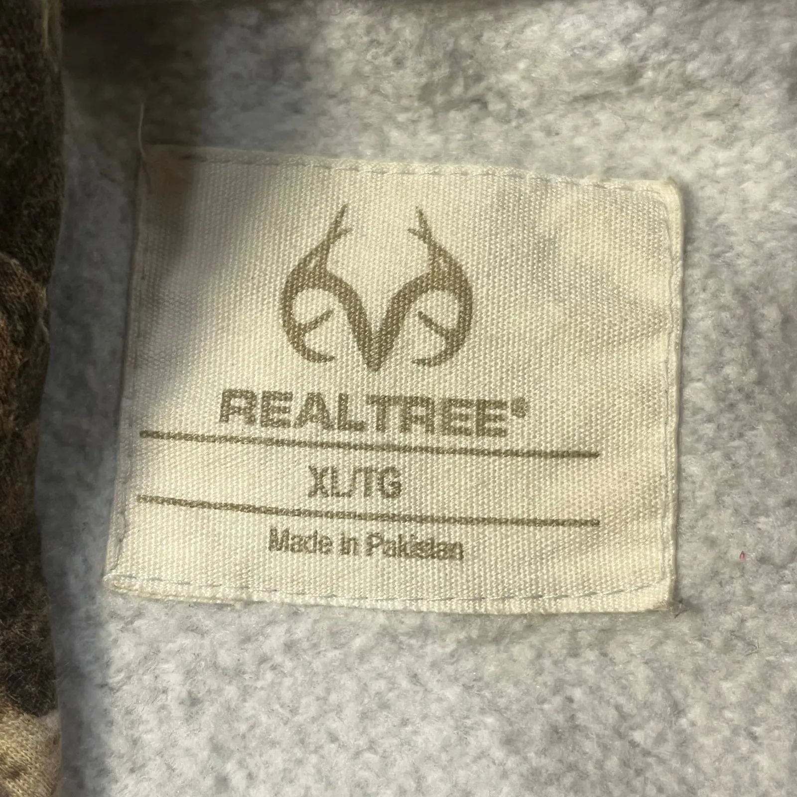 Realtree Women’s XL Gray Hoodie Pink Logo Camo Hunting Casual - Image 2