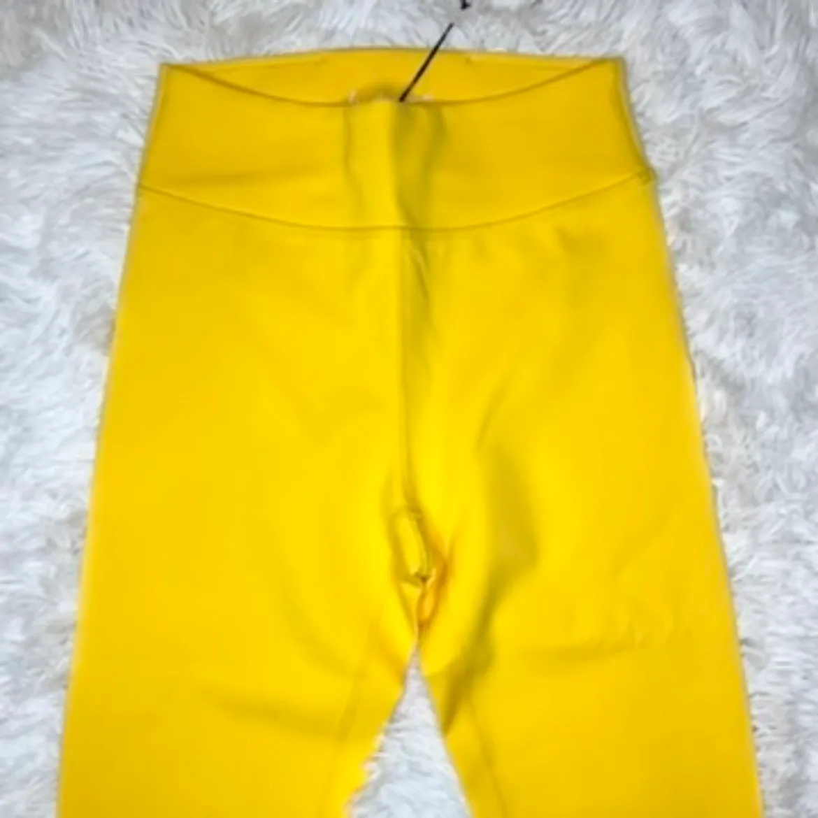 // REVOLVE Luka Pant High Waist Yellow Leggings XS Athletic NWT - Image 5
