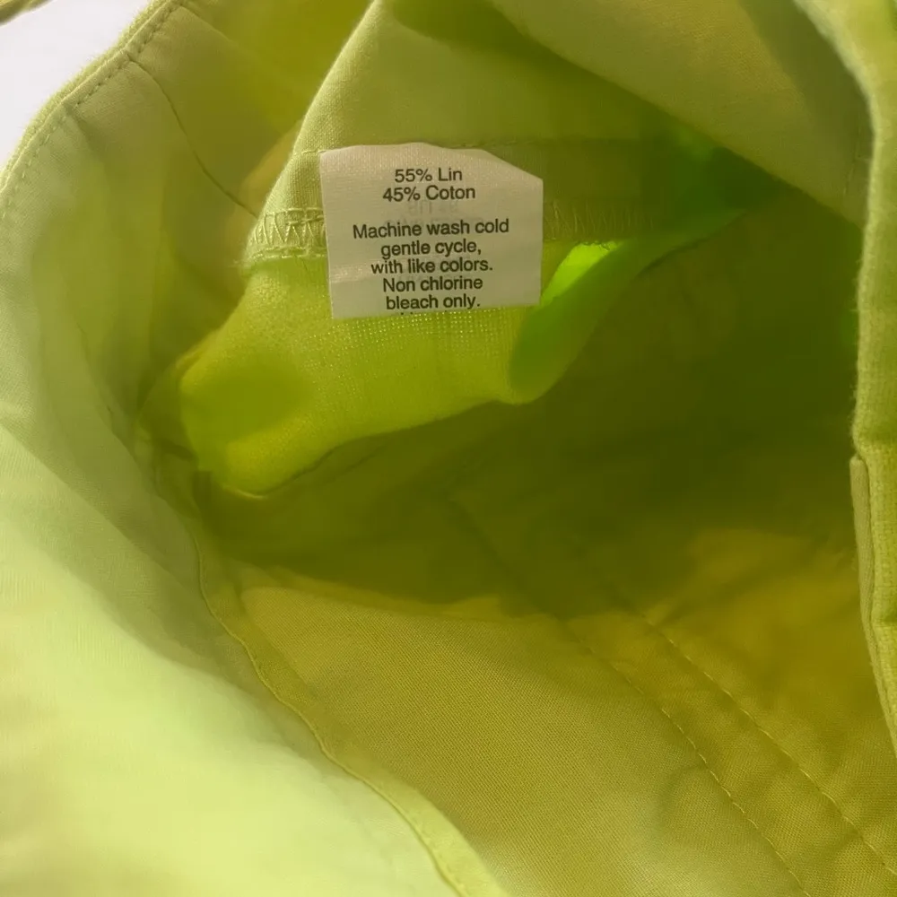 J.Crew Scalloped Hem Linen Blend Shorts – Size 0 – Neon Yellow - Image 4