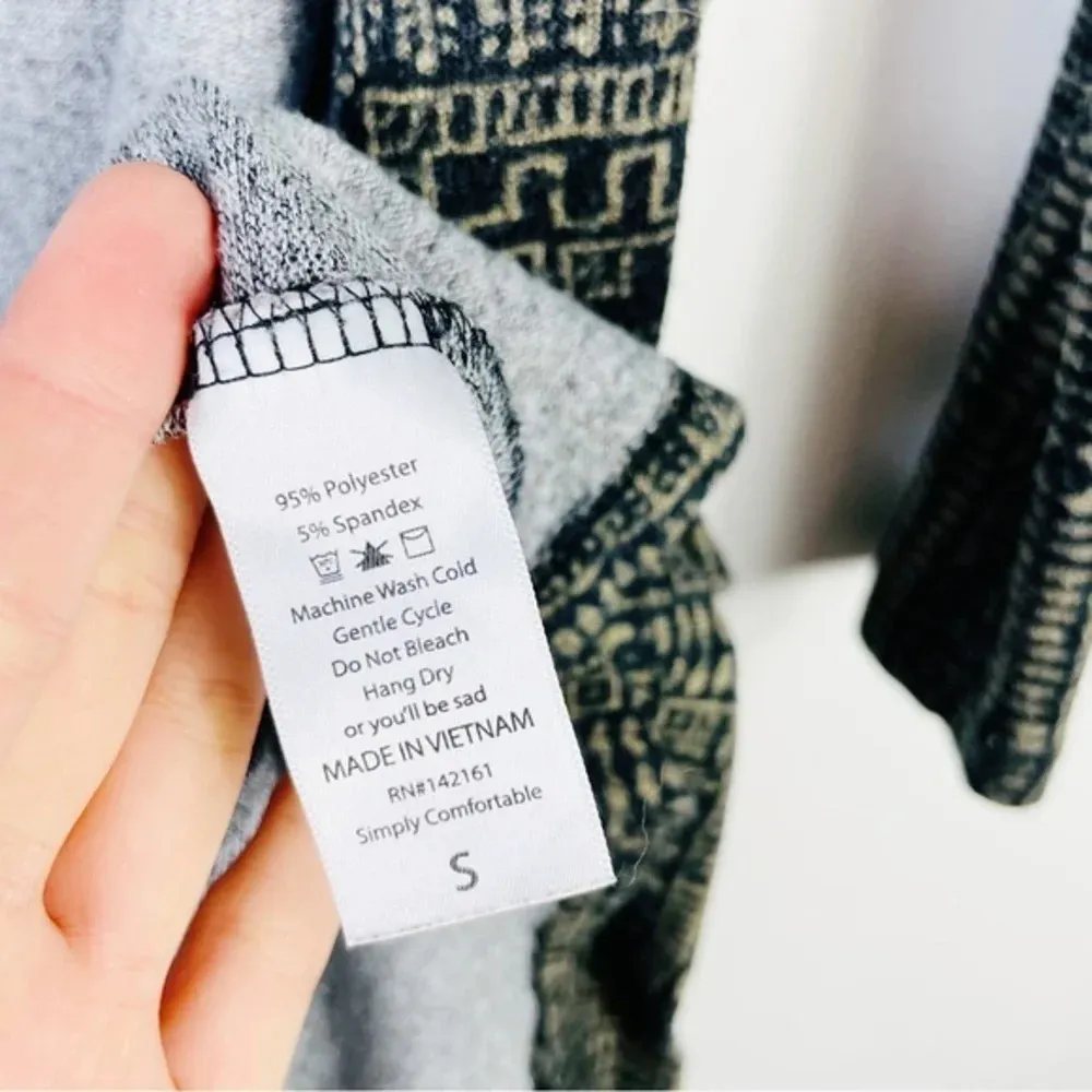 LuLaRoe Sarah Duster Cardigan Gray Striped Long Sleeve‎ Open Front - Image 5