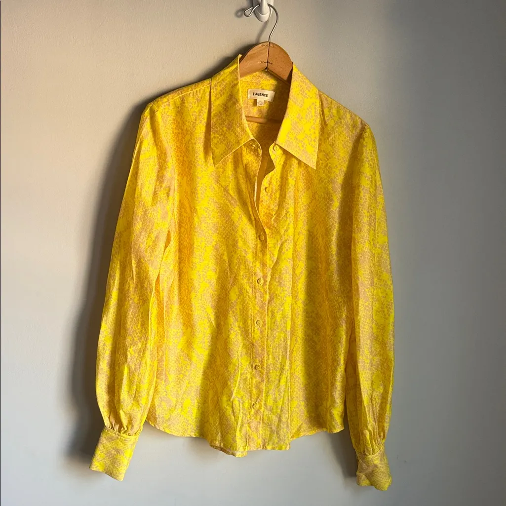L'AGENCE Jayleen Blouse In Lemon Tonic Multi Python Snake Large - Image 3