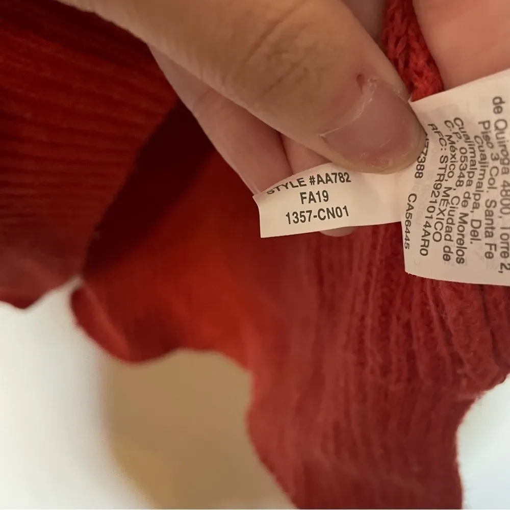 Thompson Pocket Pullover Sweater - Image 8