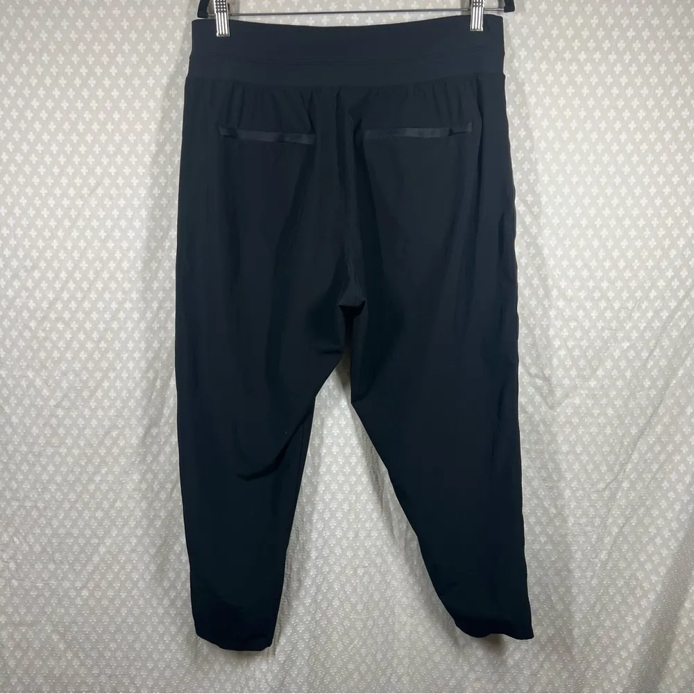 Athleta‎ Black High Rise Nolita Slim Tapered Crop Pants - Image 5