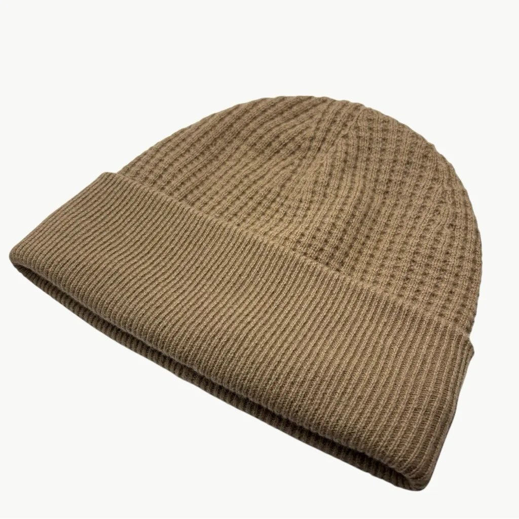 Everlane The Waffle Knit Beanie 100% Wool | RWS Certified | One Size | Camel Tan - Image 3