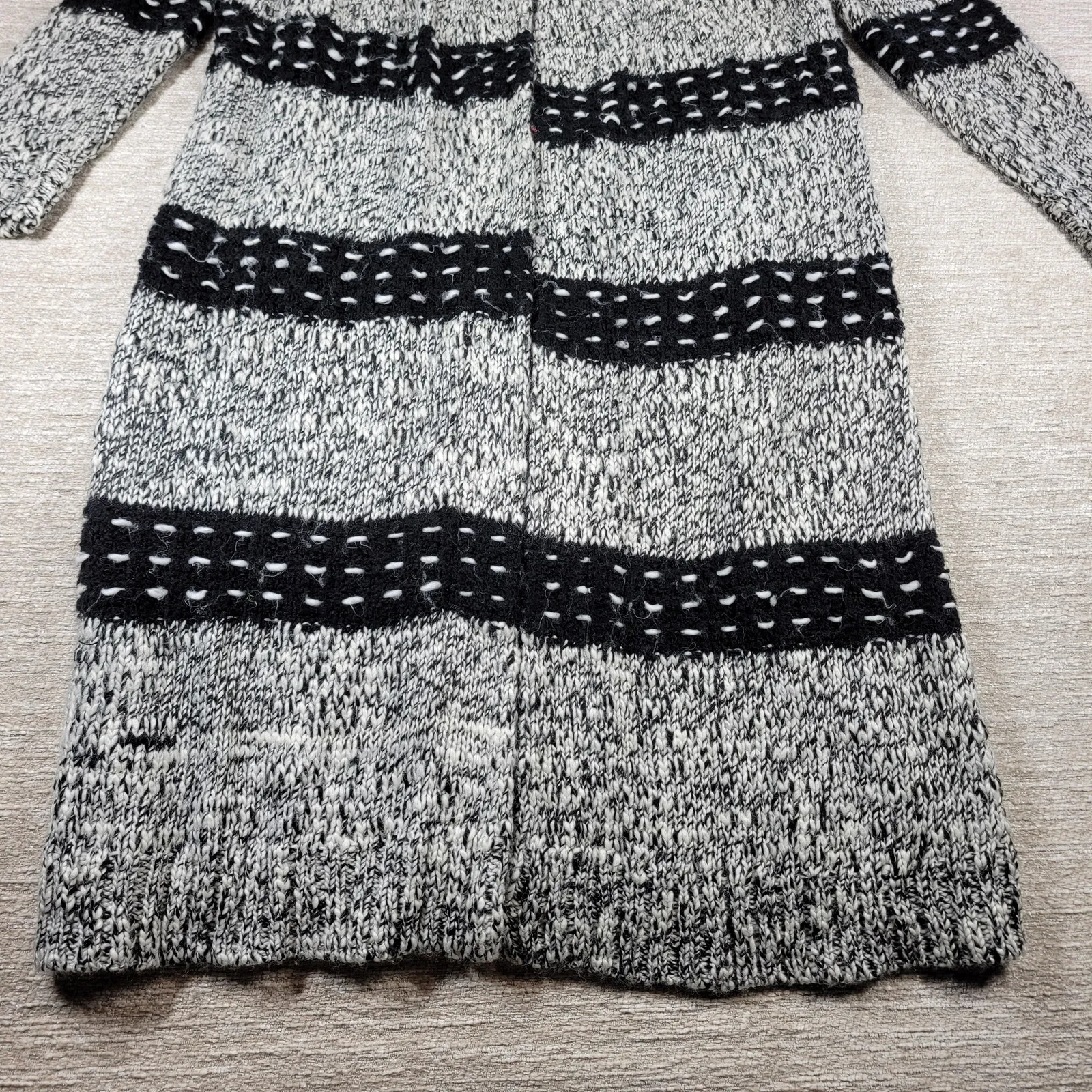Two by Vince Camuto Chunky Knit Long Cardigan Sweater Black White Wool Blend L - Image 2