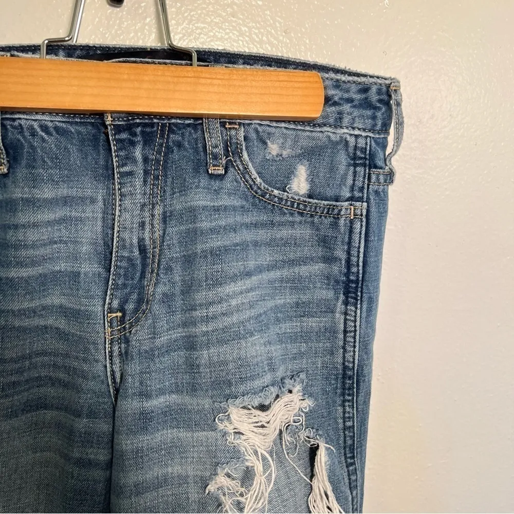 Hollister  Girlfriend High Rise Jean Medium Wash - Image 6