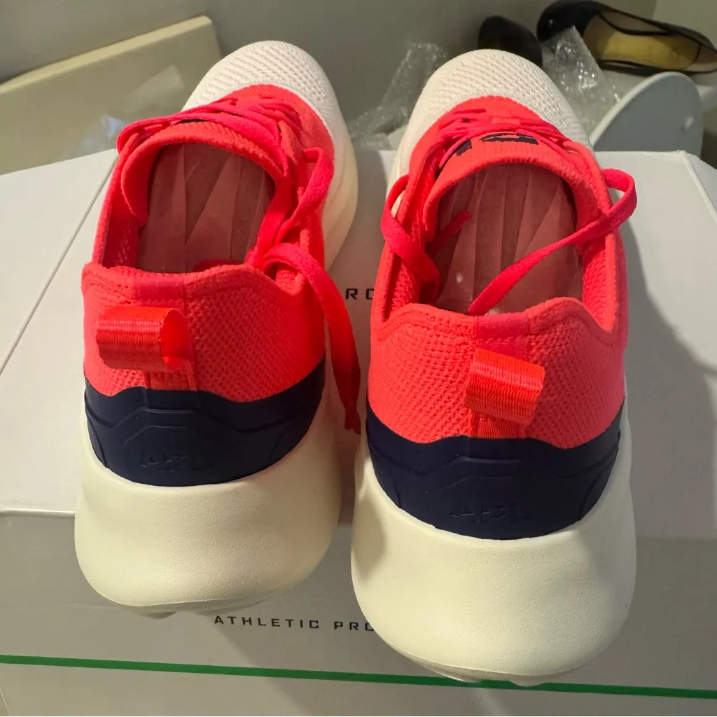 APL Techloom Dream Neon Pink and White Athletic Shoes - Image 3