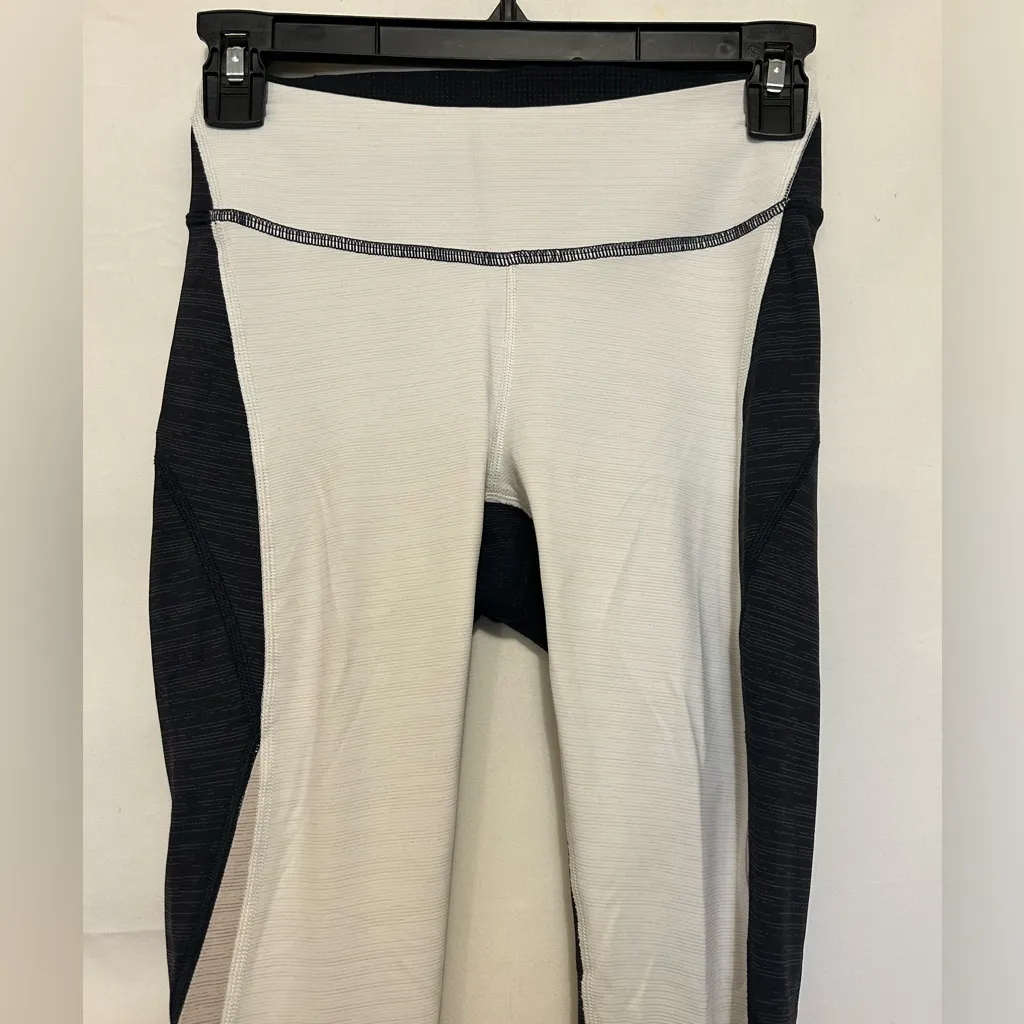 Outdoor Voices Tech‎ Sweat Compression Pants Size Small - Image 2