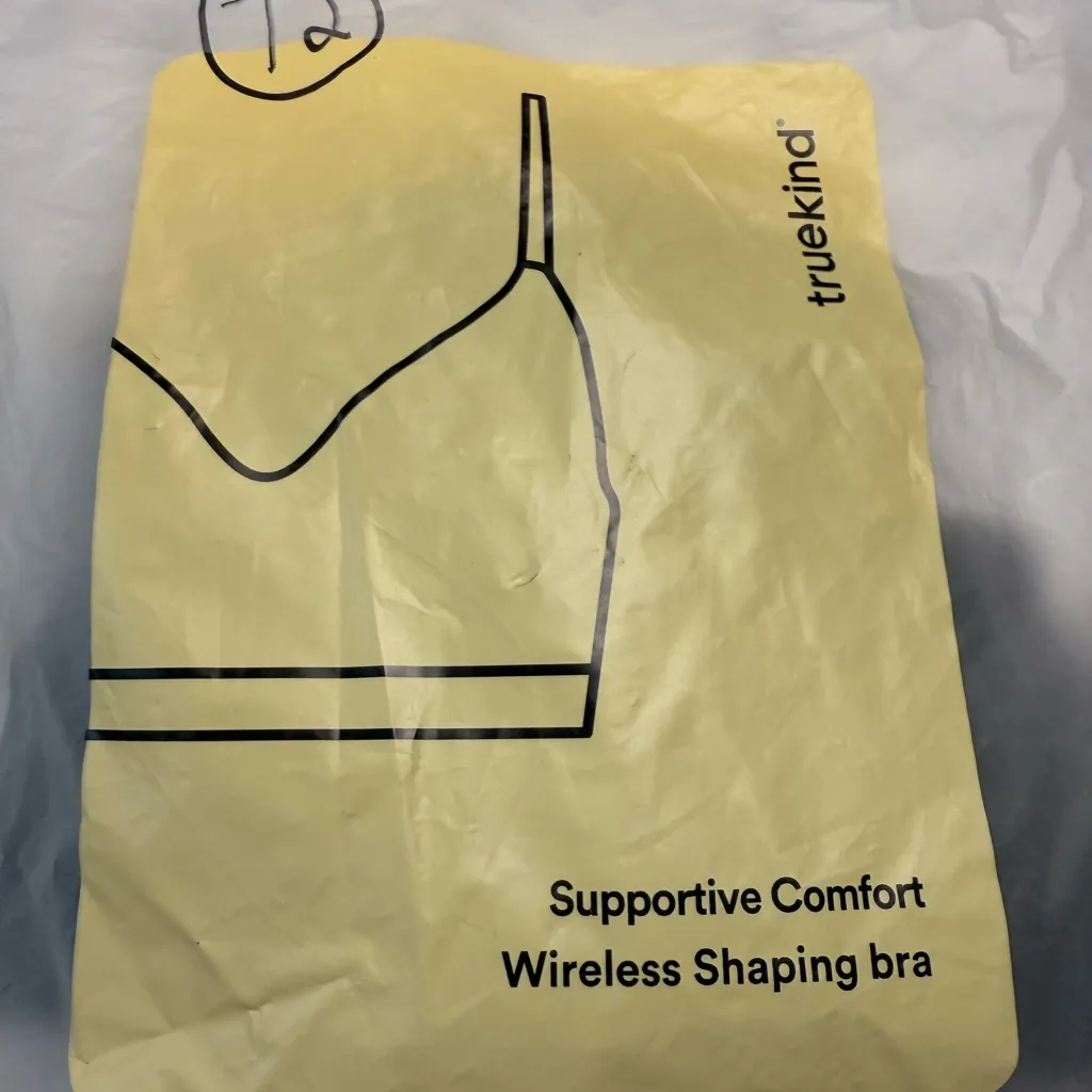 Shapermint Black Supportive Comfort Wireless Shaping Bra Size undefined - Image 4