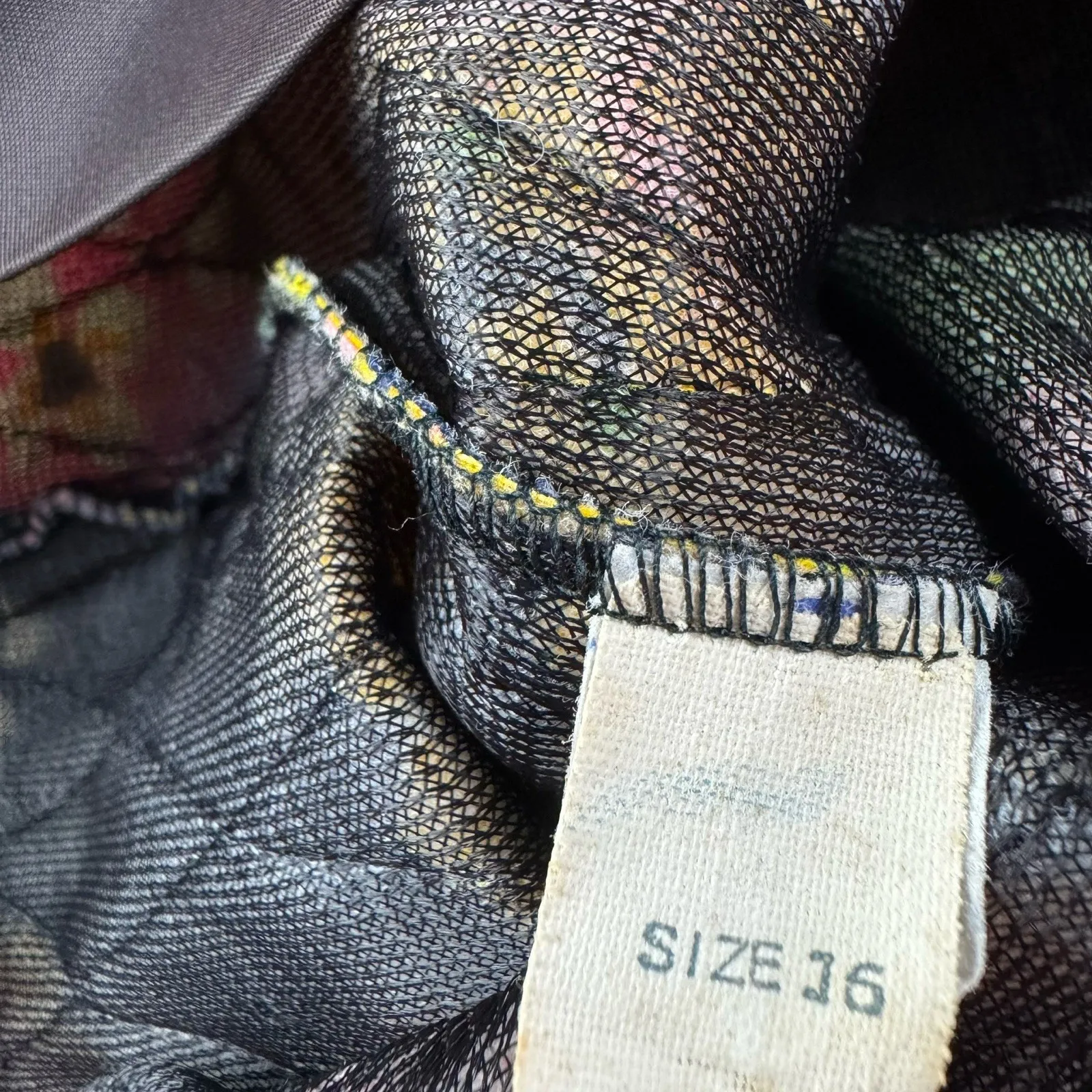 Vtg 70s Patchwork Folk Quilted Print Boho Paisley Floral Prairie Maxi Skirt Sz 6 - Image 3