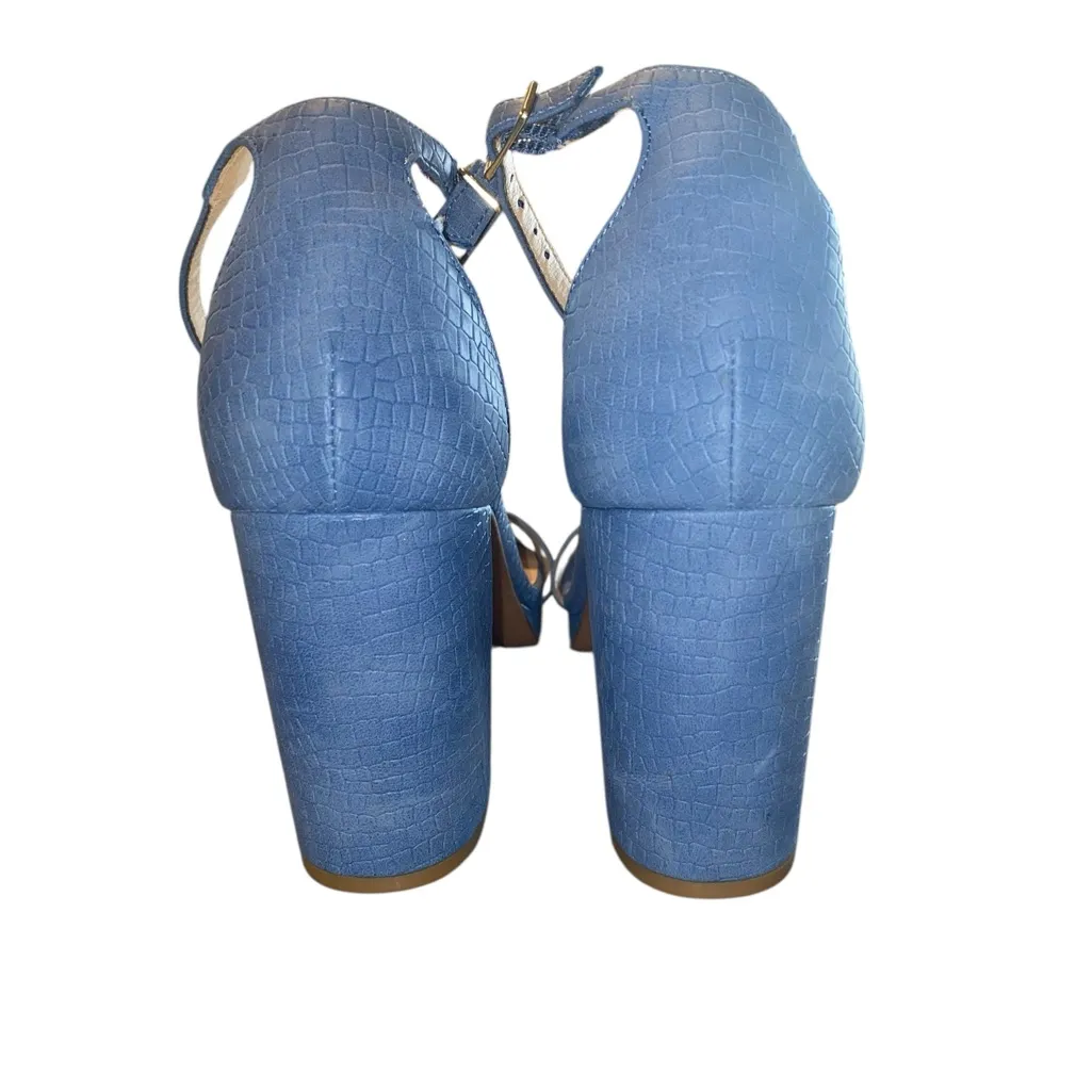 Chinese Laundry Chic light Blue Block Heel Sandals - Image 8