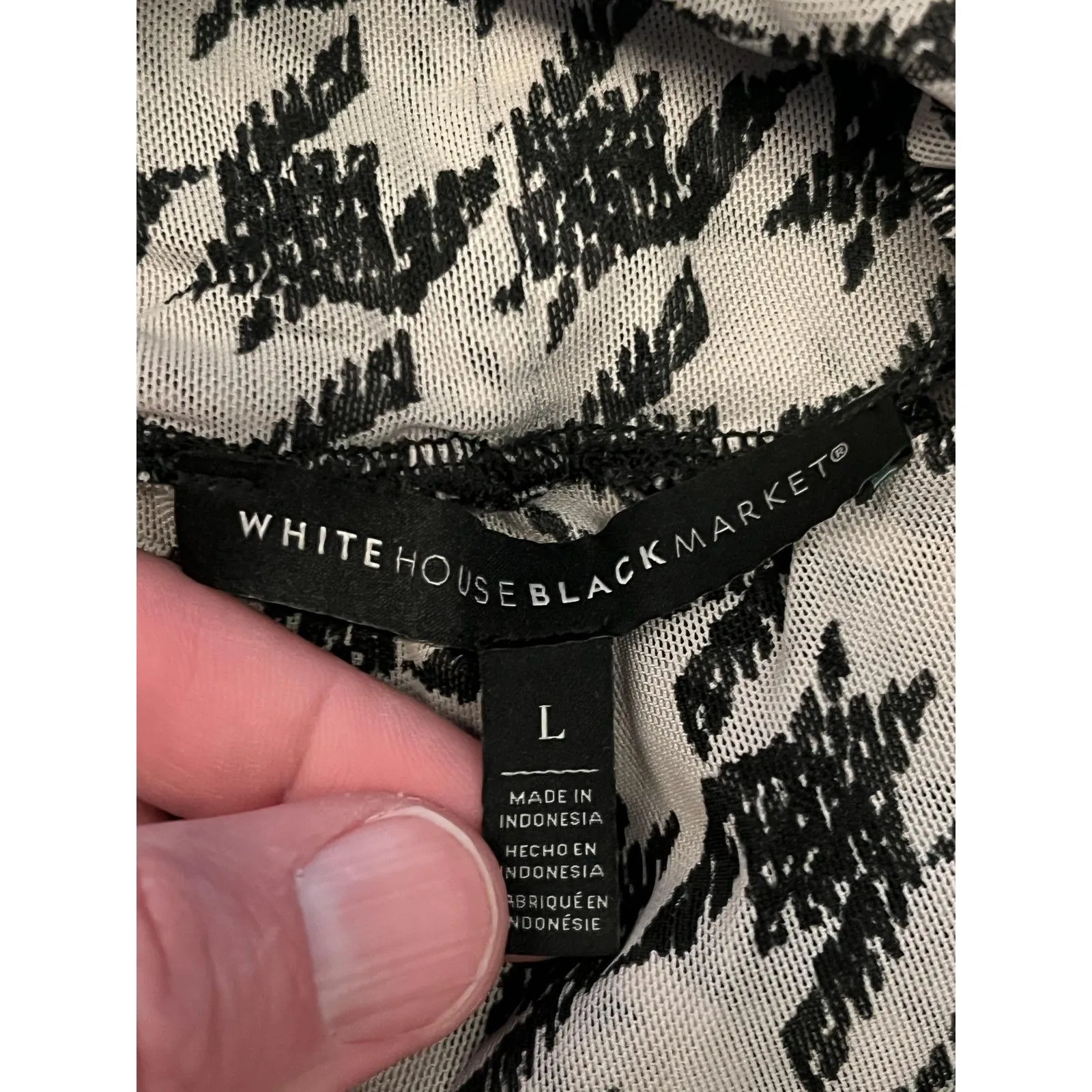 White House Black Market Shirt Womens Large Black White Houndstooth Cowl Neck - Image 5