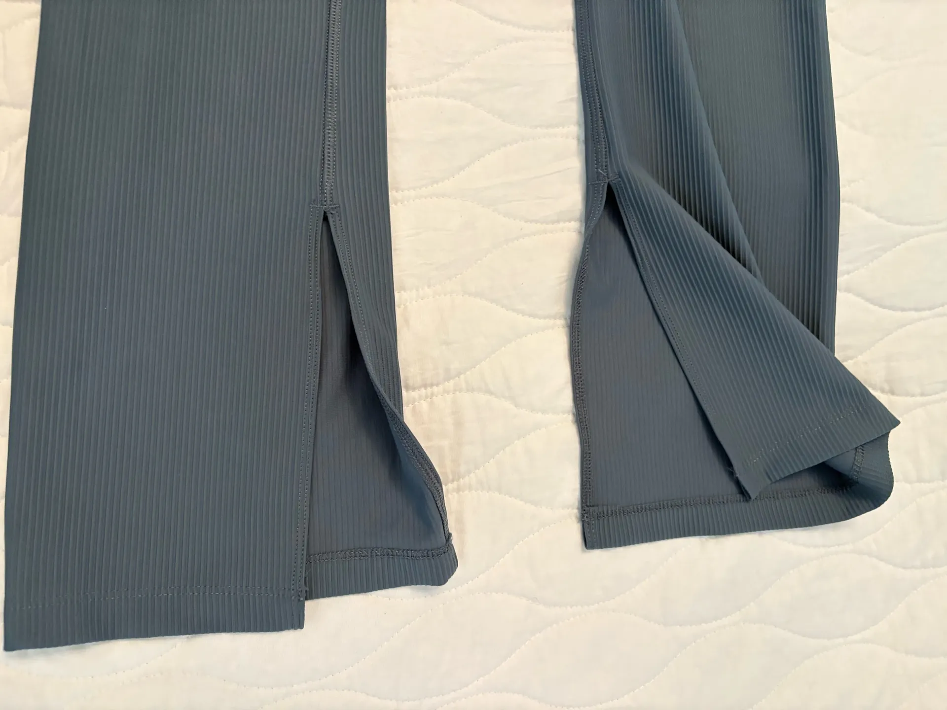 Old Navy  Powersoft Leggings Ribbed - Image 2