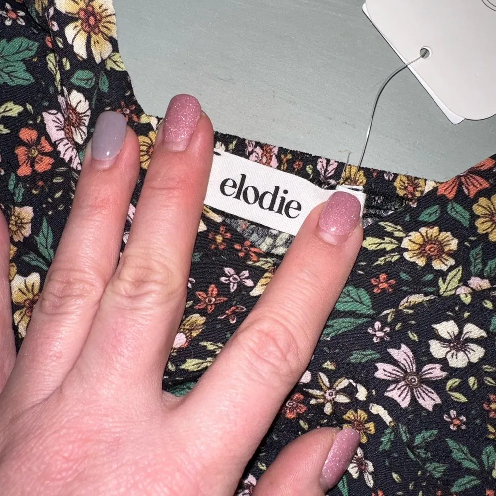 NWT Nordstrom Elodie Floral Crop Long Sleeve Shirt Blouse - Image 5