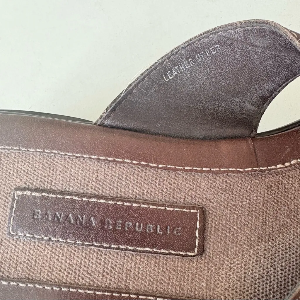 Banana Republic Women’s Brown Leather Thong Sandals Size 9 Made In Italy - Image 6