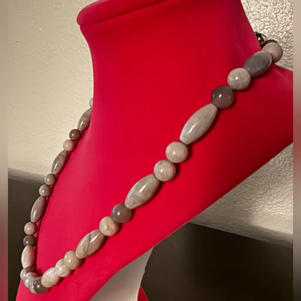 Jay King Graduated Gray .925 Agate Stone Necklace - Image 3