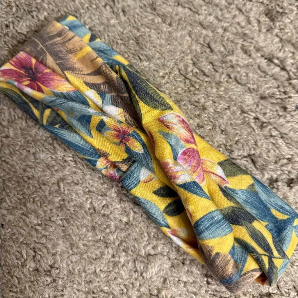 Boutique Handmade Unique Knotted Printed Headbands - Image 4